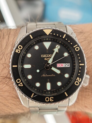 40860