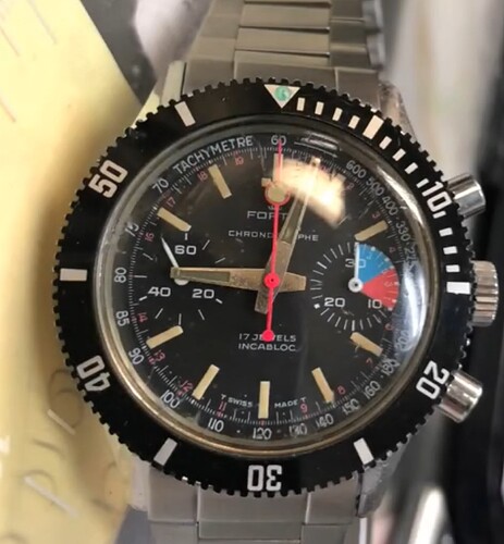 Screenshot_20251011_152708_YouTube