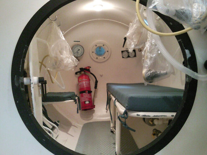 decompression-chambers-2