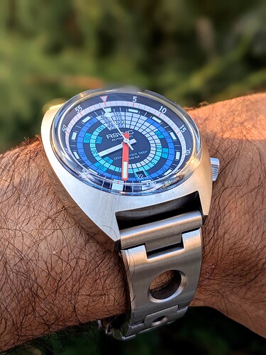 PXL_20250822_183402417.PORTRAIT~2