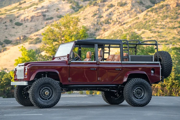 2023_model-1_020-77950