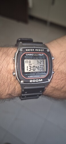 1000181125