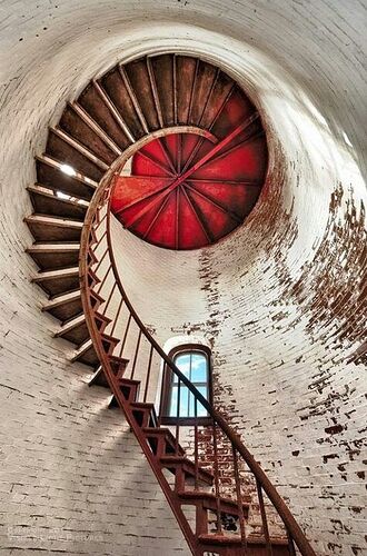 escalera faro