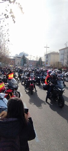 Screenshot_2025-01-11-13-08-33-652_com.miui.gallery