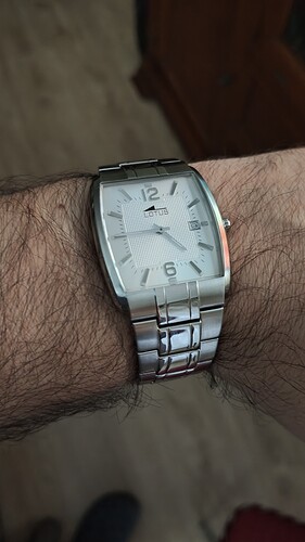 abccb8dd-b0db-43c1-b470-fb8b395f16d3-1_all_6382