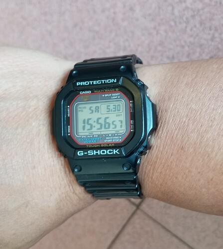 1000144402