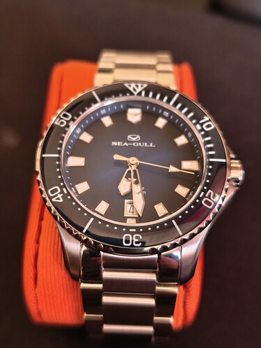 21975