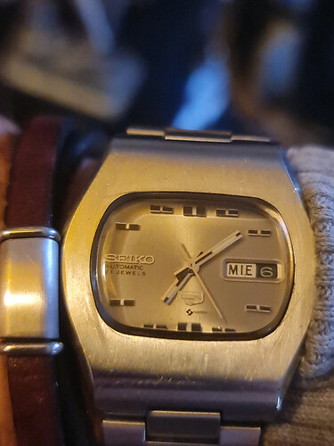 85544
