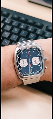 Screenshot_2025-08-26-15-37-15-864_com.miui.gallery