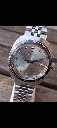 1000081060