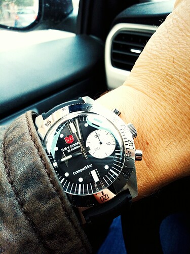 00000IMG_00000_BURST20241108090141_COVER