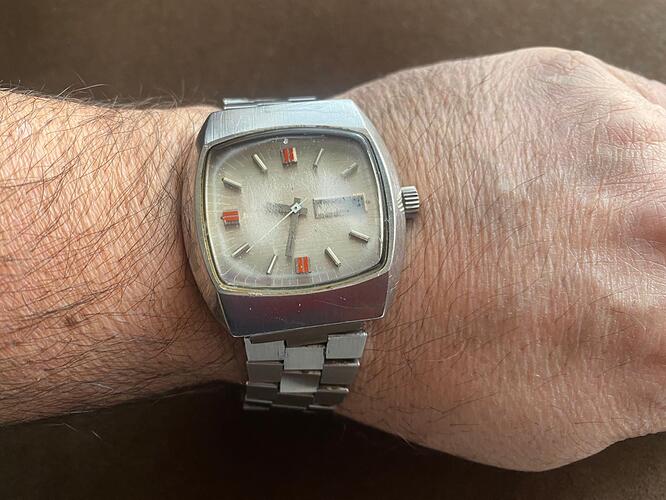 8793e4f0-5ea5-405c-9a76-5d194546ffe5