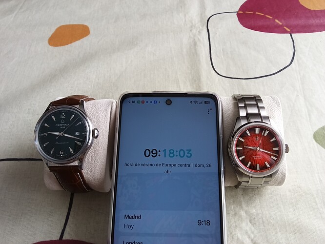 39103