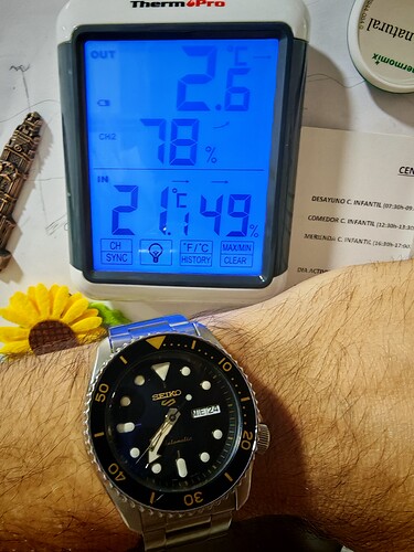 1000073494