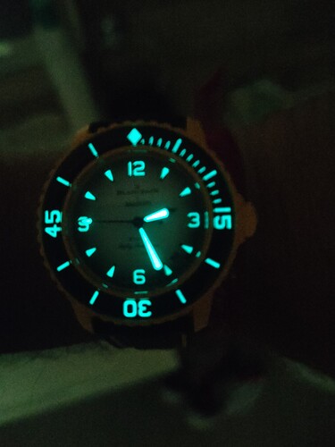 1000112826