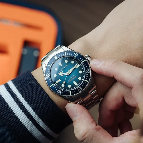 SP-5097-22-MS05_610x_crop_center