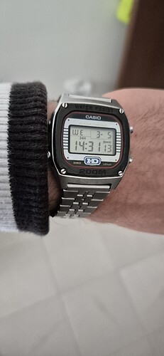 1000070615