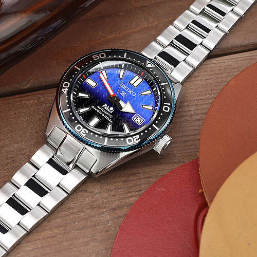 W_SS201805P2S085_Seiko-62MAS-PADI-SPB071-MT_66b4b1a6-02ca-4dce-ba28-ff30b33ebbfe_1000x