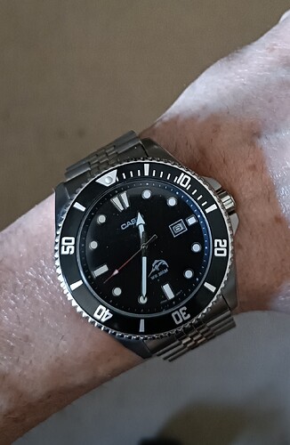 1000061569