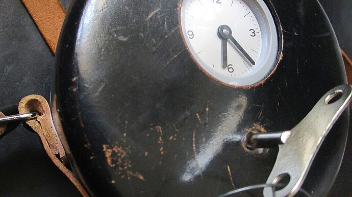 Wächteruhr_-_Mechanisches_Werk_-_um_1980_-_Bild_007