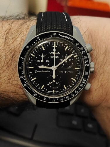 photo_2025-12-11_21-21-53