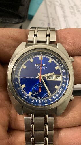 1000186827