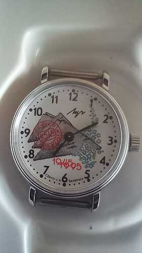 1000371864