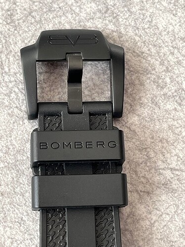 6e649d378154305d9c4a9844f390649f55491921_2_562x750