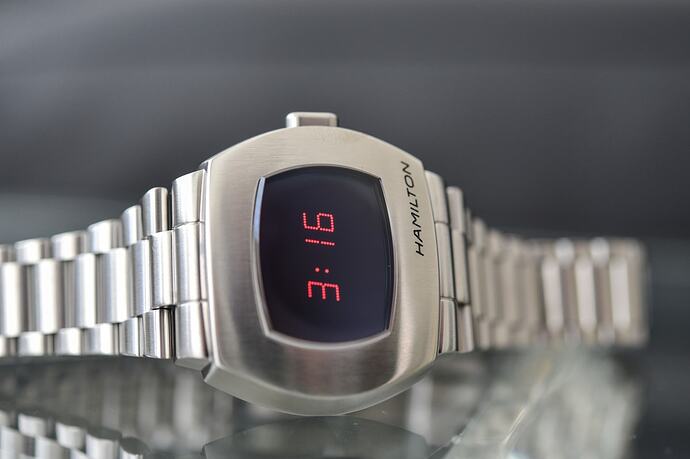 Hamilton-PSR-2020-Re-Edition-Hamilton-Pulsar-P2-2-2026100630