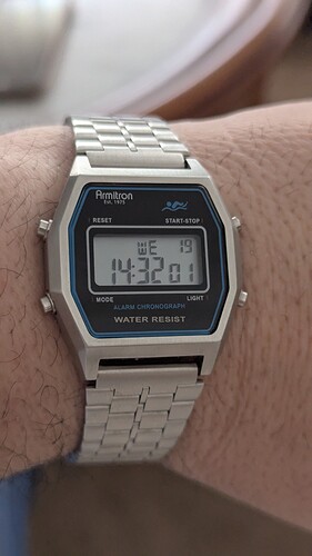 1000072604
