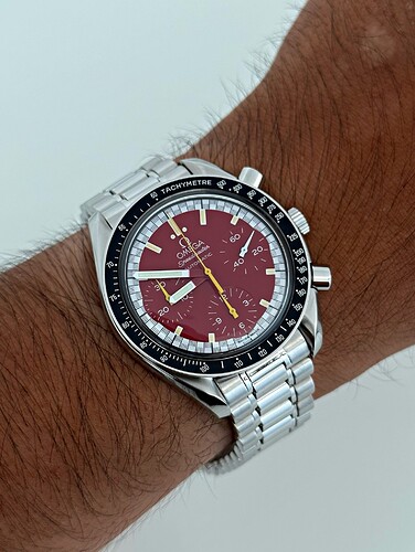 17552654788757016749561321008225