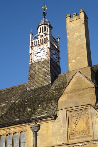 Clock_tower_and_sundial_-_geograph.org.uk_-_8164401