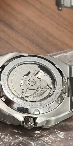 1000093720