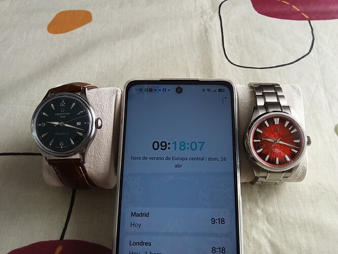 39105
