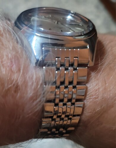 20250122_045654_copy_598x764