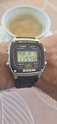 1000183329