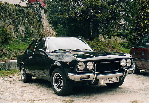resource5613b09fc8e74_asbosc_coches-mticos-seat-124-sport-1800