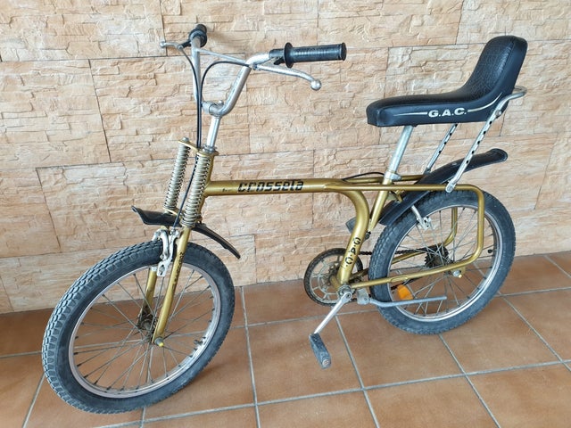 i2140211217