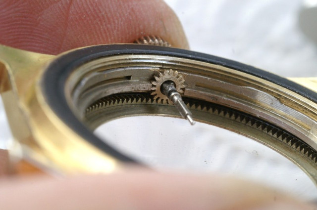 lunette-couronne-Aquastar-63-Isosta