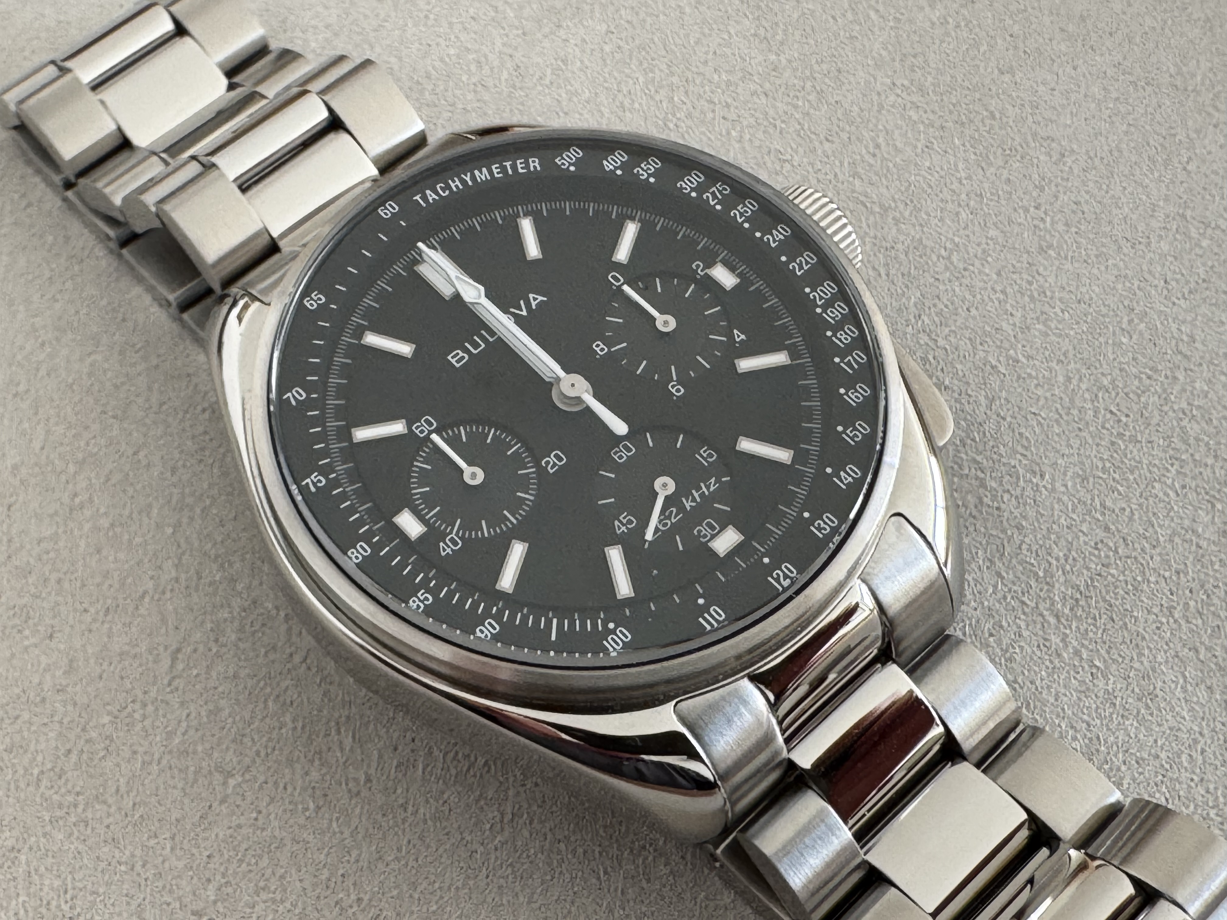 vendo bulova lunar pilot