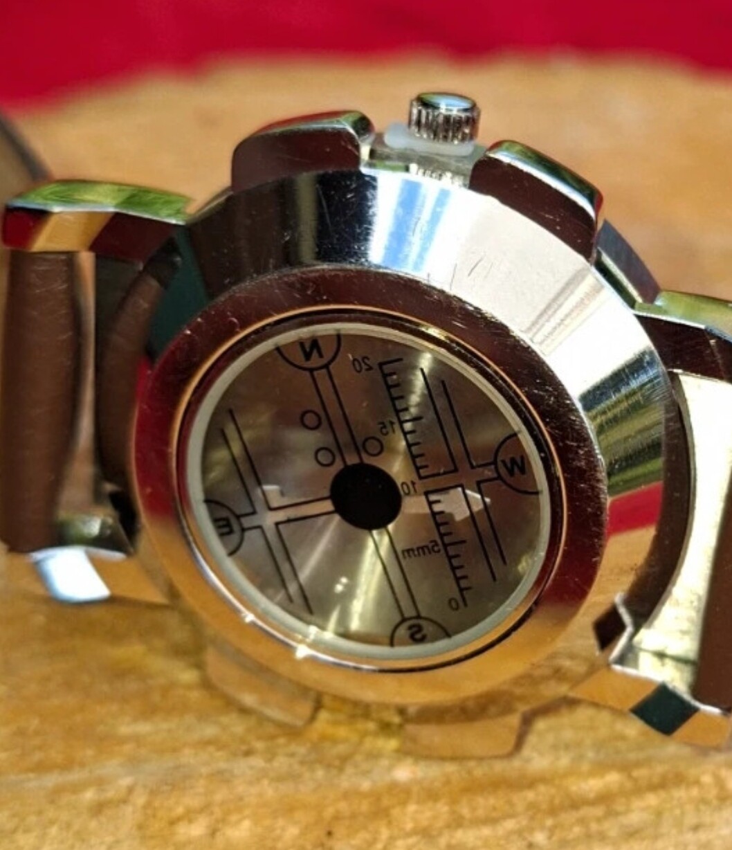 Reloj Raros Relojes raros y/o curiosos - Hablemos de Relojes - HdR