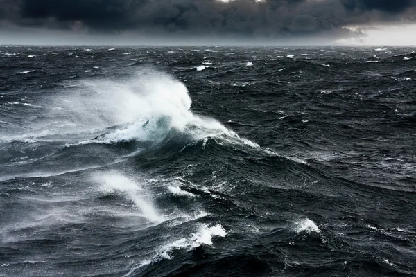 mar tormenta